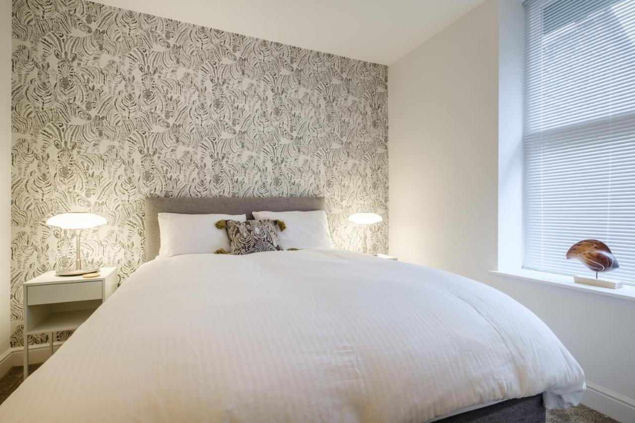 Flat 2, The Old Antiques Warehouse - Free Off-Site Health Club Access With Pool, Sauna, Steam Room & Gym Bowness-on-Windermere Exteriör bild